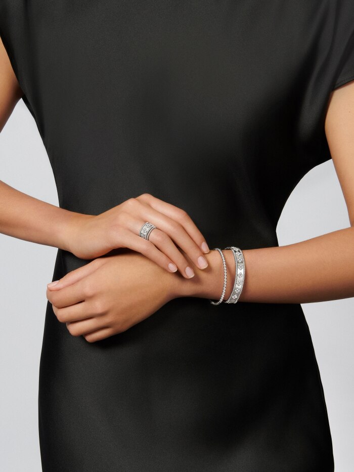 Bracelet Manchette Perles Lumineuses Premium – vue 4